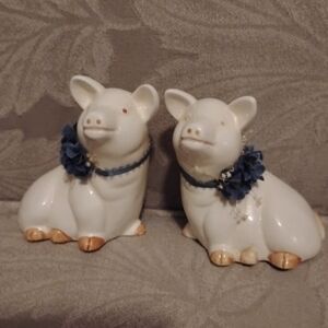Vintage Pig Salt And Pepper Shakers